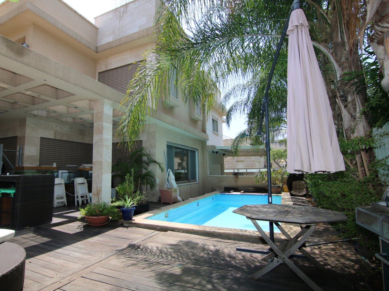 Maison de luxe Nahariya